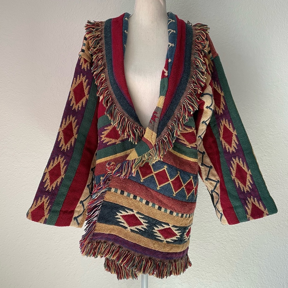 VINTAGE WESTERN HEAVY WEIGHT COTTON WOVEN BLANKET FRINGE COAT JACKET SWEATER